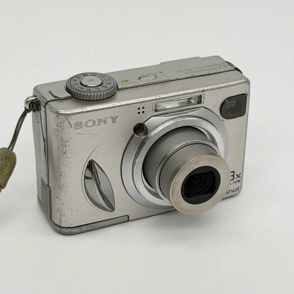 Sony Cyber-shot DSC-W5 Silver 5.1MP Digital Camera 3x Optical Zoom Carl Zeiss